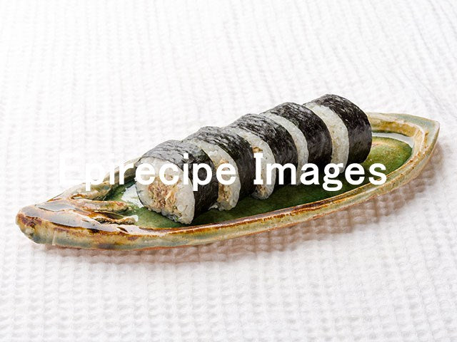 缶詰サバのマヨネーズのり巻き